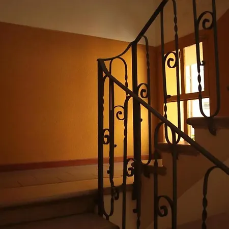 With One Bedroom In With Wifi *